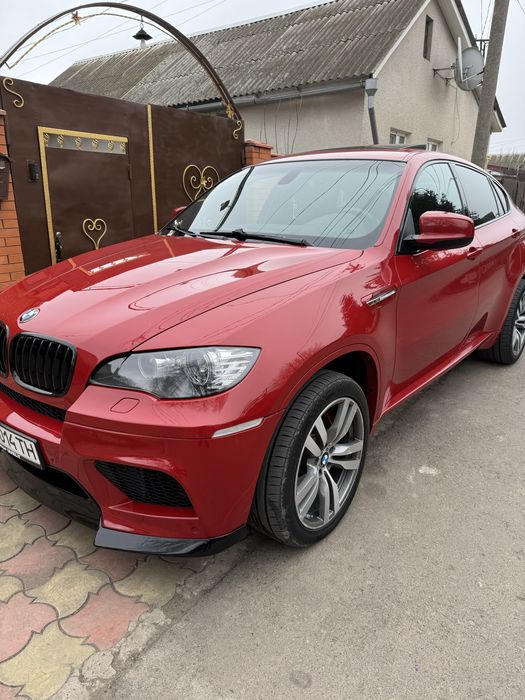 BMW X6M e71.