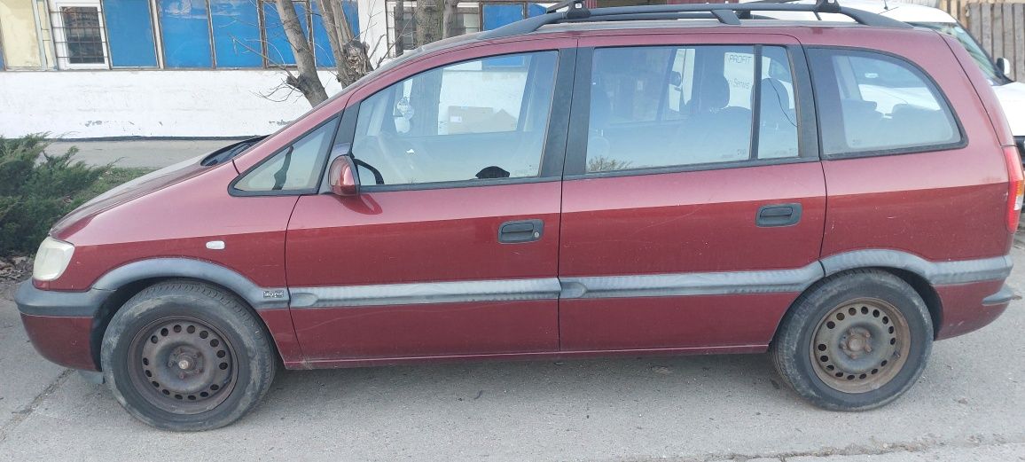 Opel zafira na części