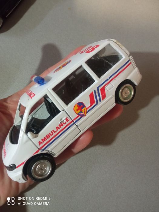 Модель машинки, 1/32 1/38,1/39,1/40,Burago, Maisto