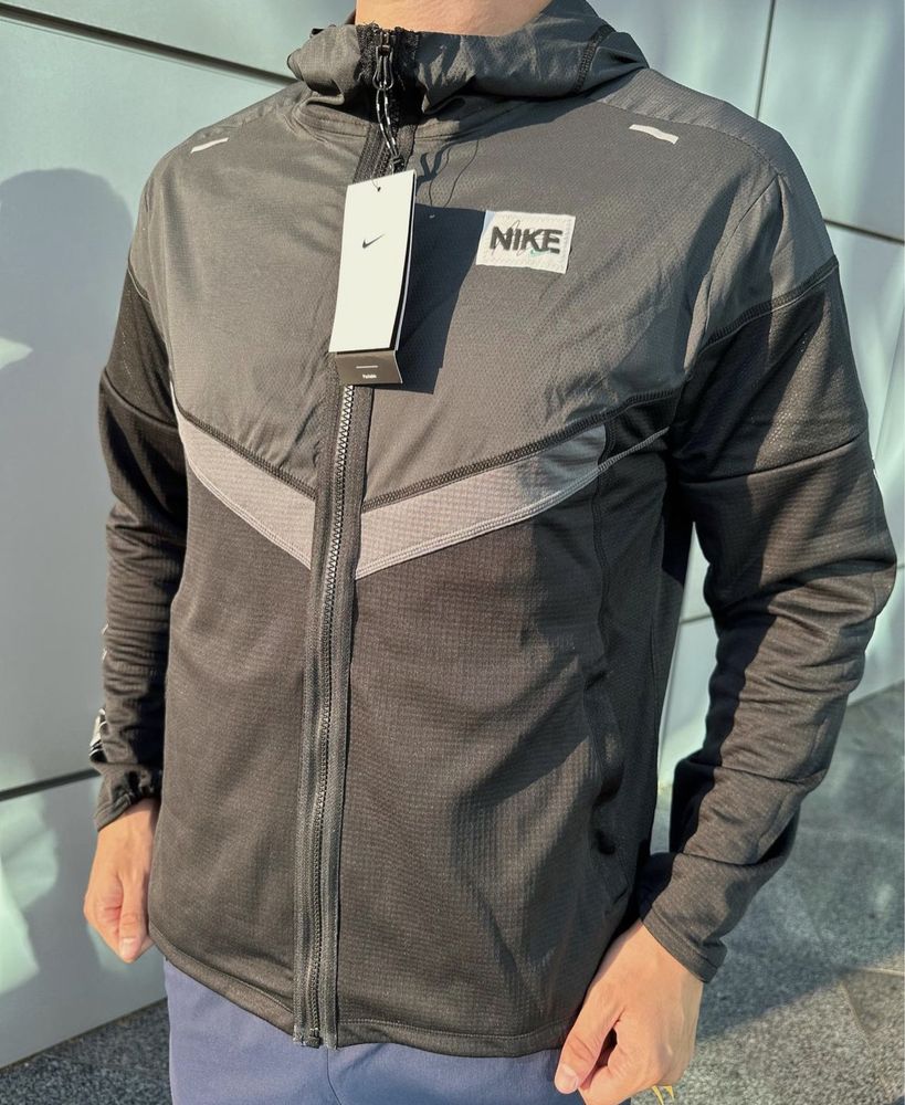 Вітровка куртка Nike Windrunner D.Y.E. Оригінал