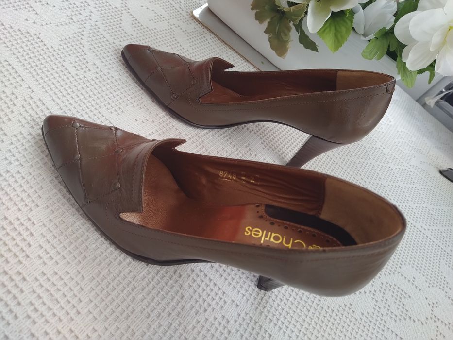 Sapatos castanho mel em pele - Charles - Tamanho 35 - Novos!