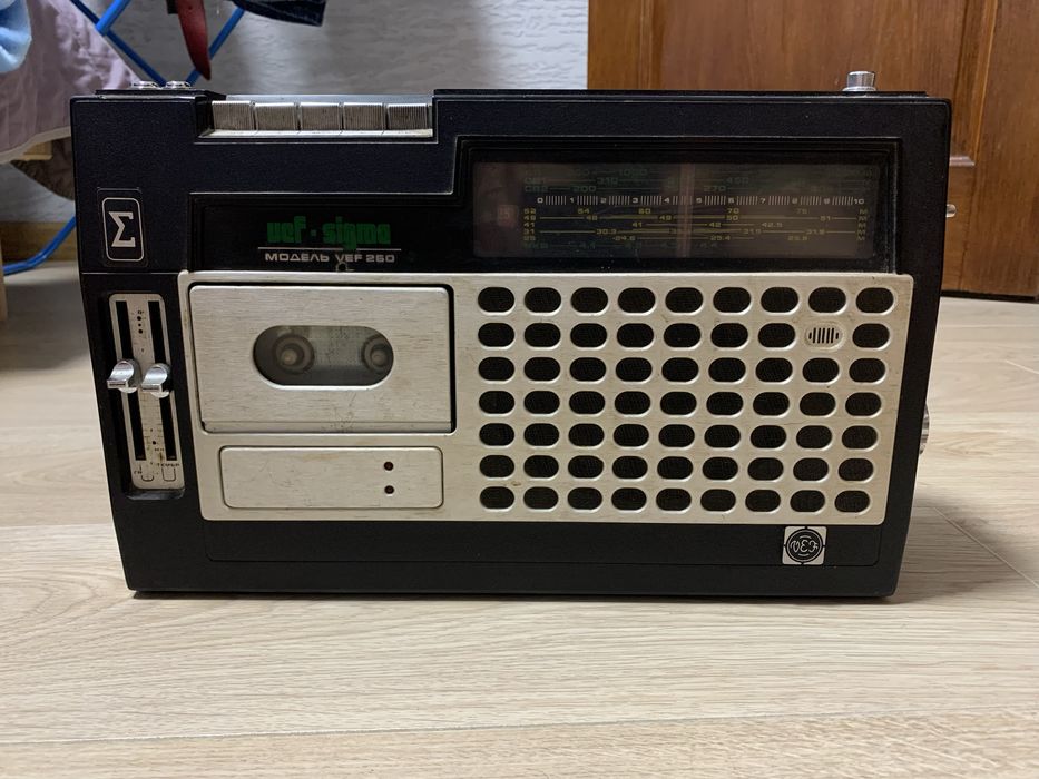 VEG 260 Sigma Касетний радіо приймач
