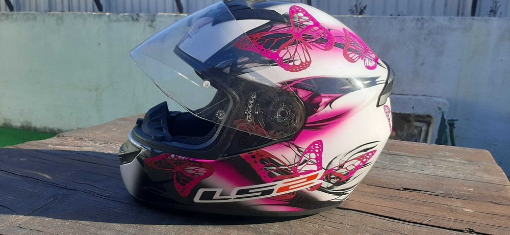 Blusão mota e capacete