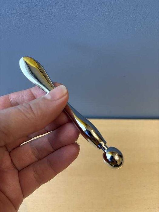 Масажер металевий для обличчя