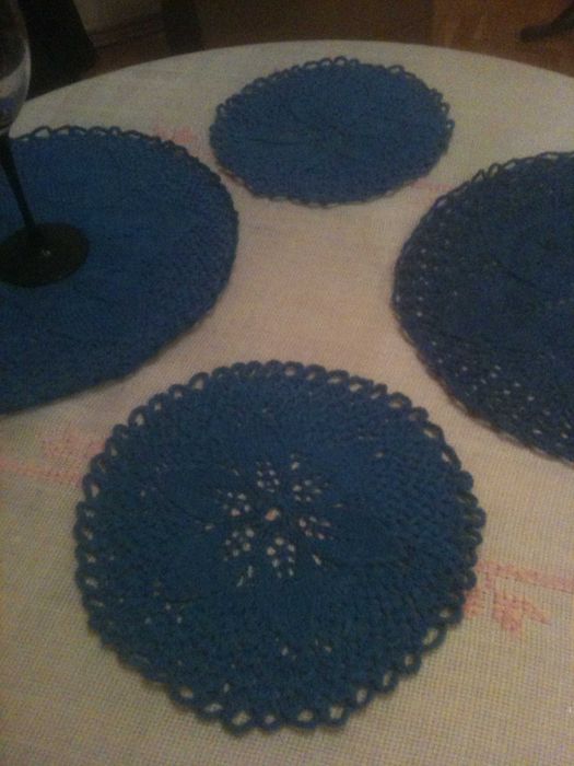 набор подарочный вязанные салфетки 4шт синие