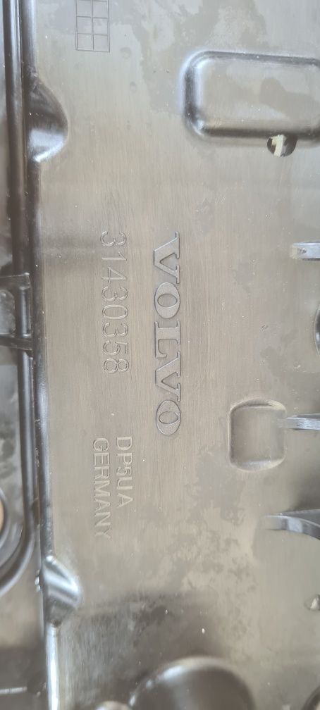 Pokrywa zaworów Volvo V60 S60 V70 XC60 2.0 D4 D4204T5 314.30358