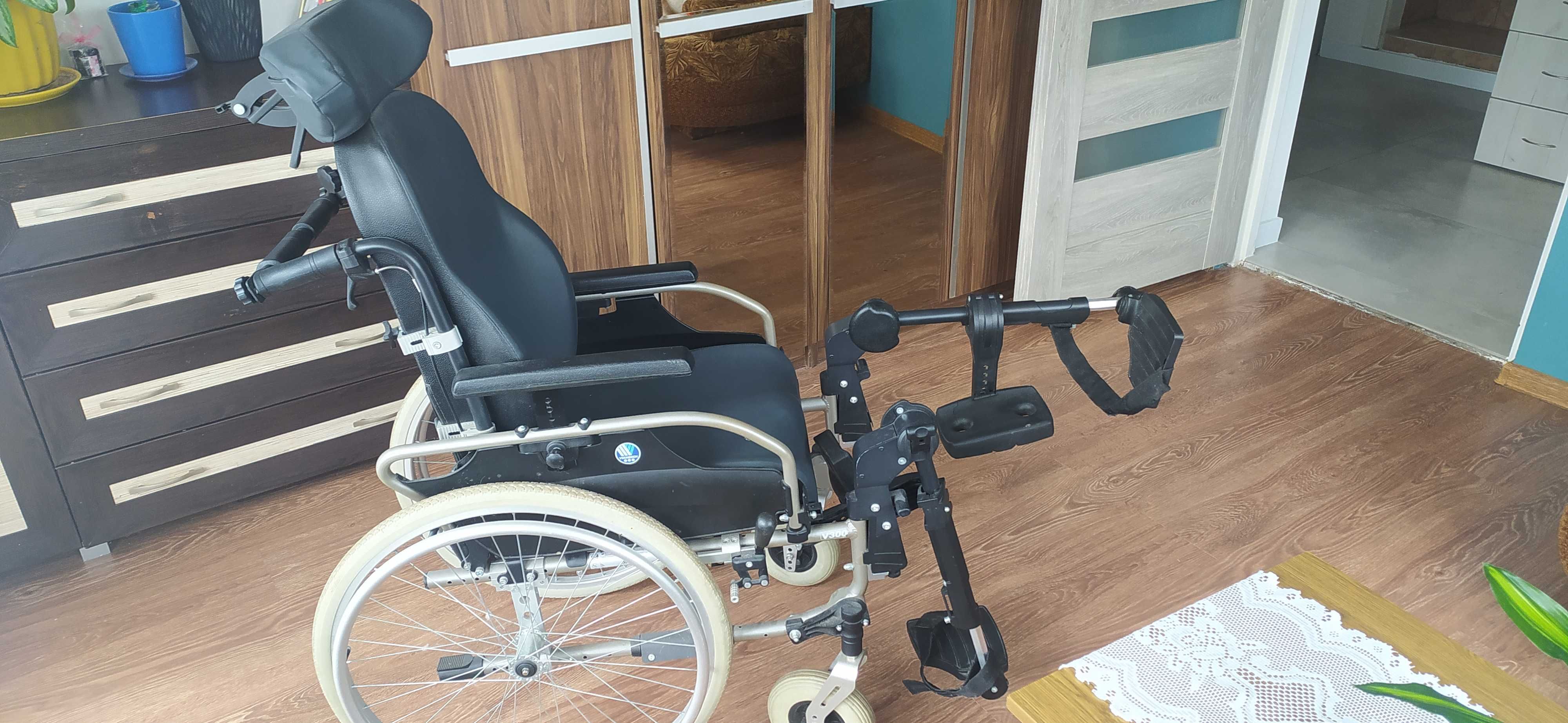 Wózek inwalidzki wielofunkcyjny