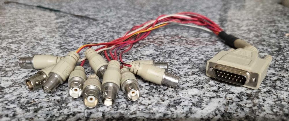 Placa de CCTV Hikvision DS-4016HCI + cabos