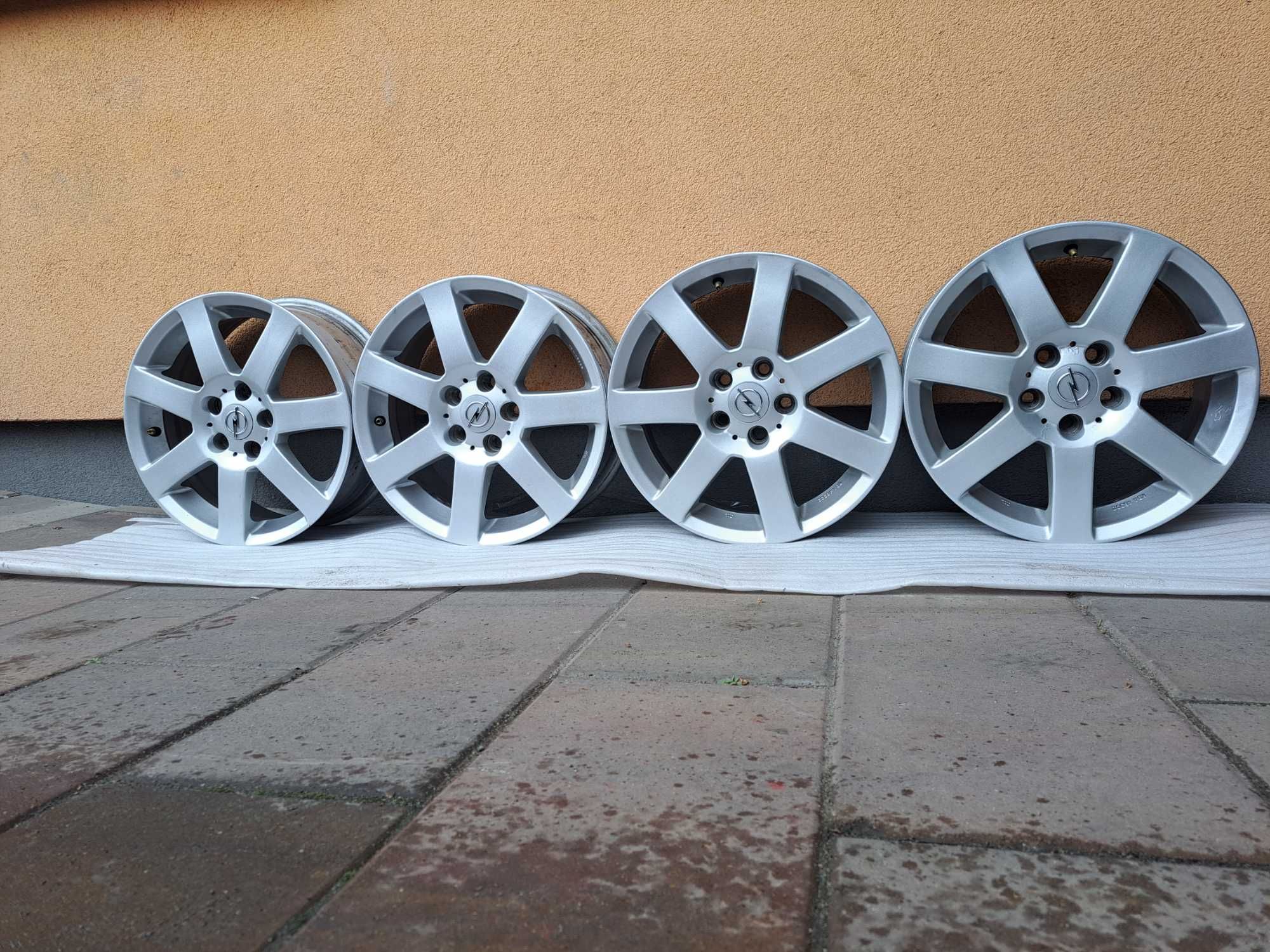 Alu Felgi Aluminiowe 5x105 16Cali Opel Astra J Astra K Mokka Chevrolet