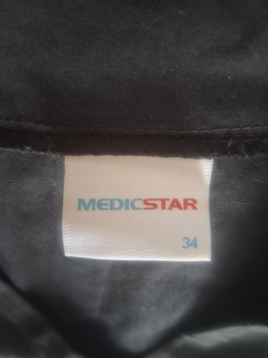 Scrubs czarny koszulka medyczna
