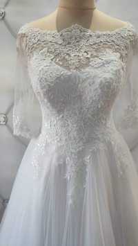 Весільна сукня,.