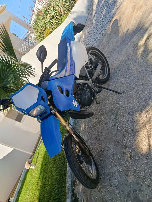 Suzuki RMX 50CC GASOLINA a 2 tempos