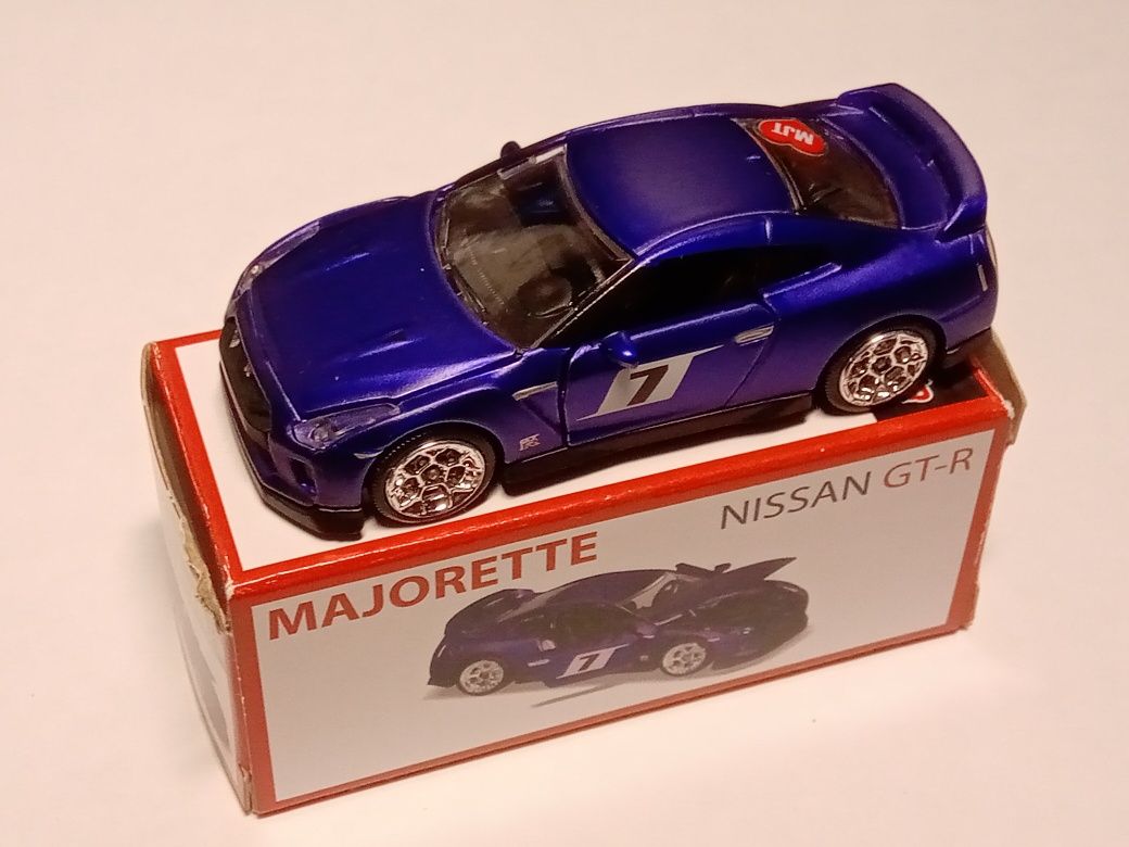 Majorette Nissan GT-R