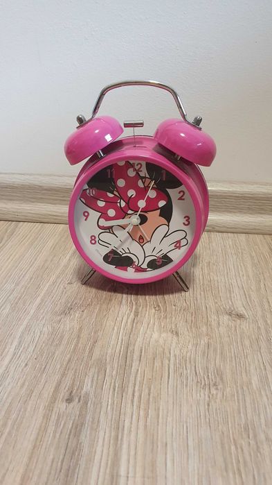 Zegar Myszka Mickey z motywem Minnie