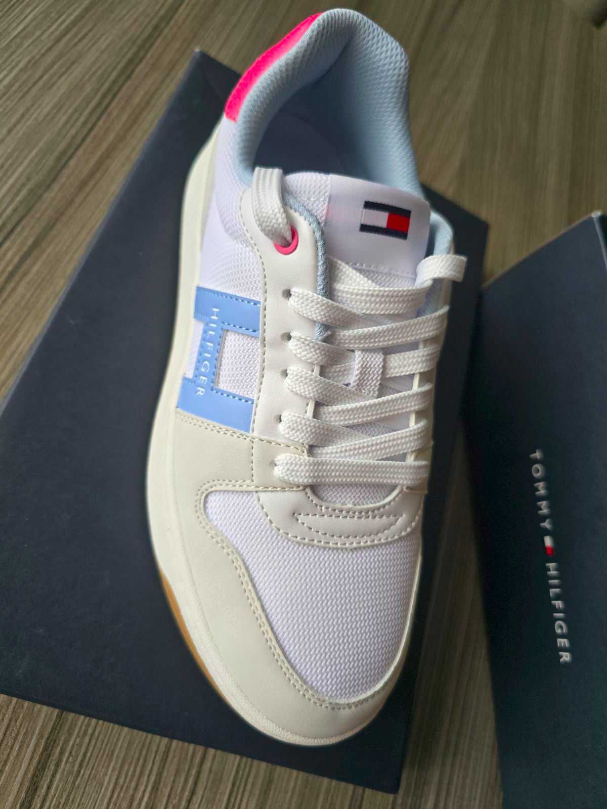 Кроссовки женские Tommy - новые 40 р -ОРИГИНАЛ