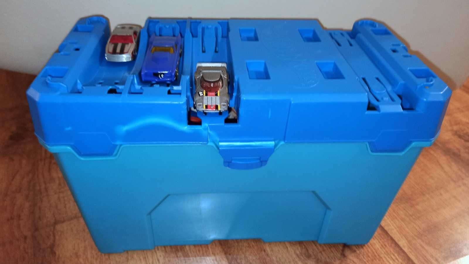 Hot Wheels - Track Builder, pudełko z pętlami