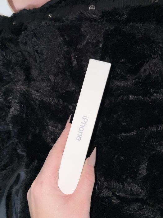 Iphone 16 Black (128GB) - SELADO