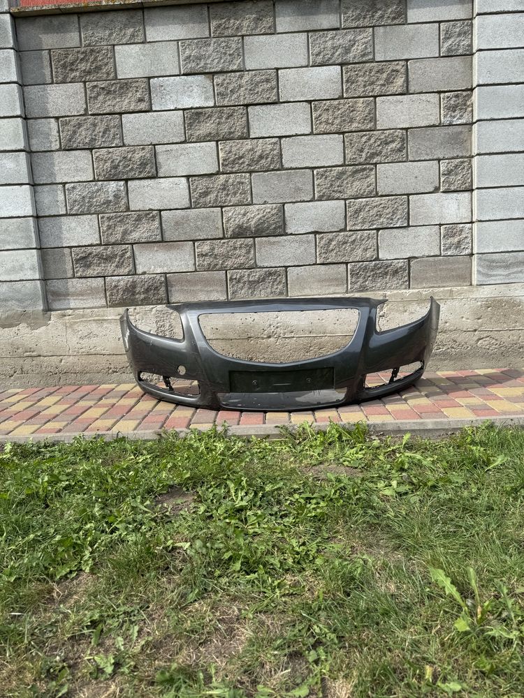 Бампер передній Opel Insignia A ( 2008 2009 2010 2011 2012 2013 г.)
