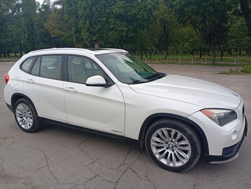 Продам  BMW  x 1