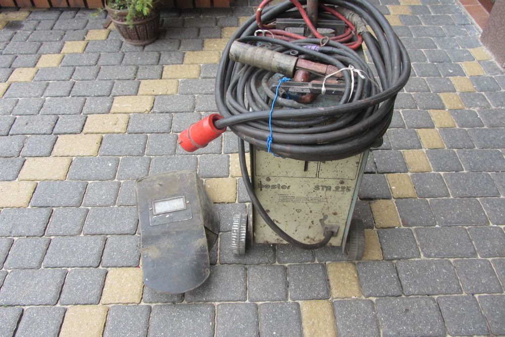 Spawarka bester  225 A