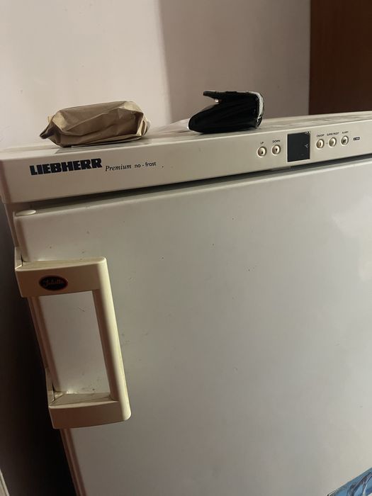liebherr gsn 2436 холодильна камера