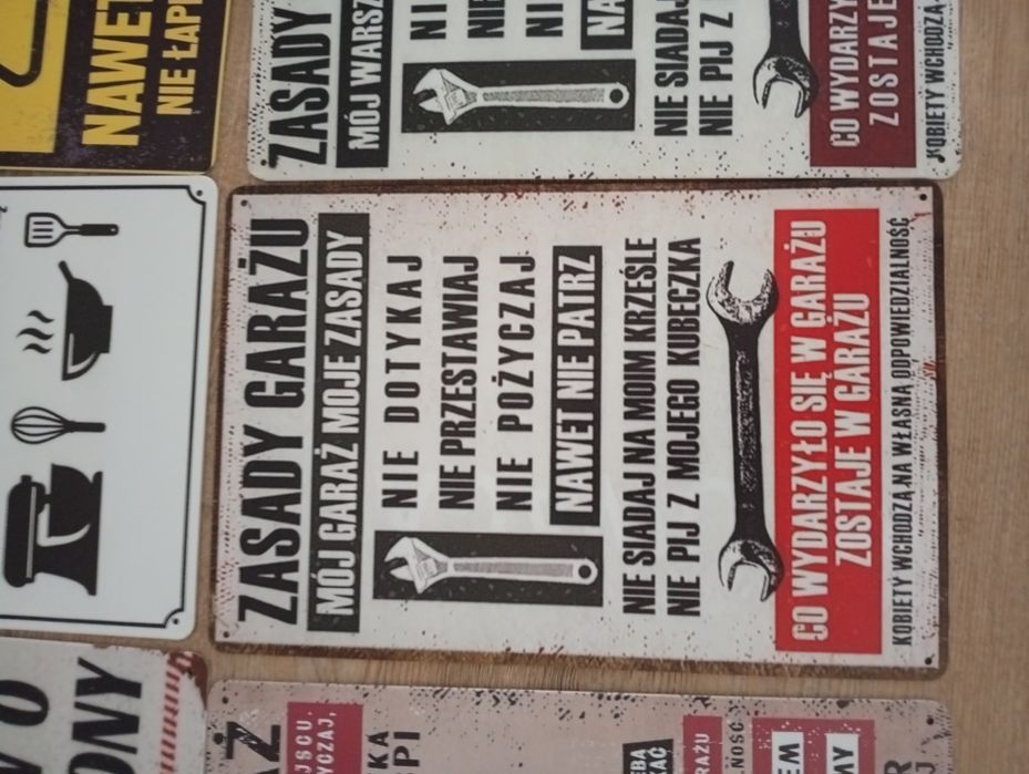 Tablica metalowa do powieszenia Zasady garażu i kuchni 20x30 cm