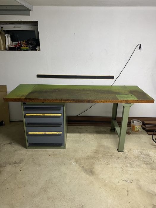 Stół warsztatowy, falbanek bott