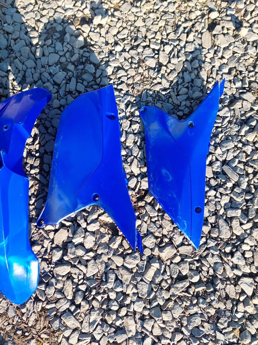 Yamaha yzf 250 yz 450 wr plastiki blotnik ogon zadupek boczek