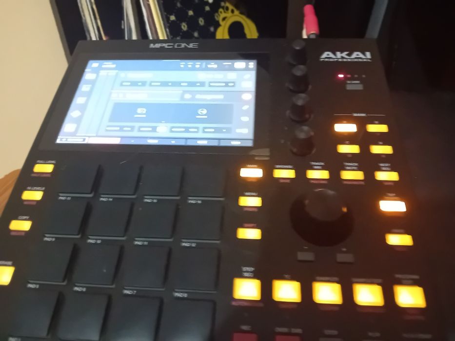 MPC ONE + Imac ecrã retina 4.5K 24"