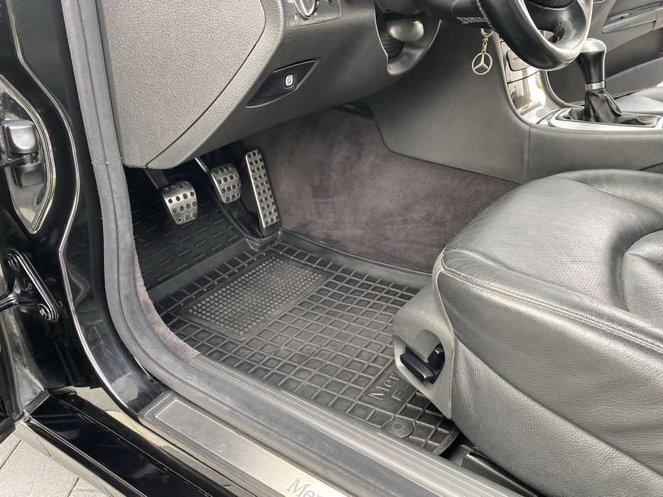 Mercedes-Benz w211 Avangard