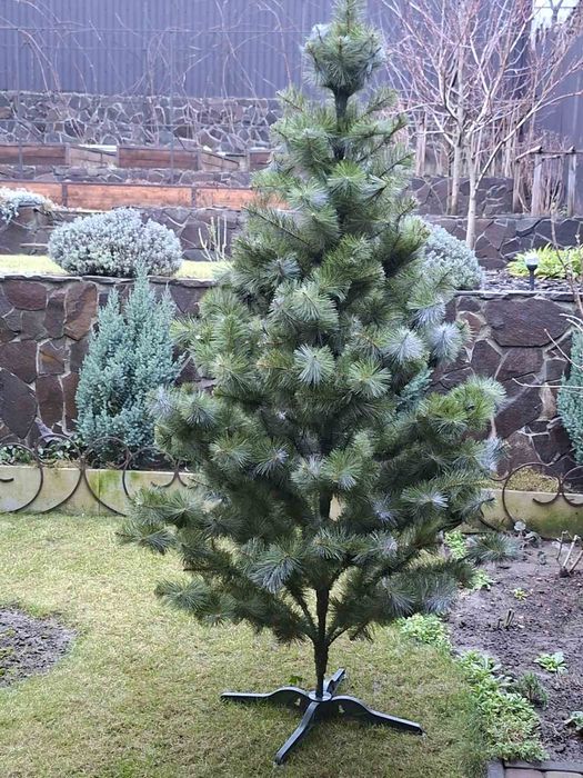 Ялинка штучна (сосна) 1,5 м висотою