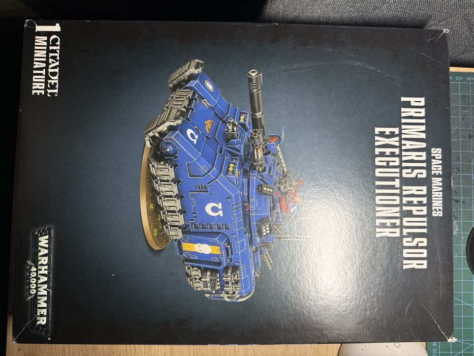 Warhammer 40k Primaris Repulsor Executioner