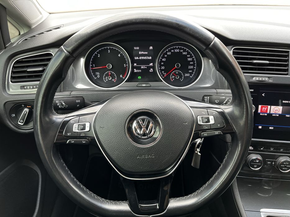 Volkswagen Golf 7 HIGHLINE