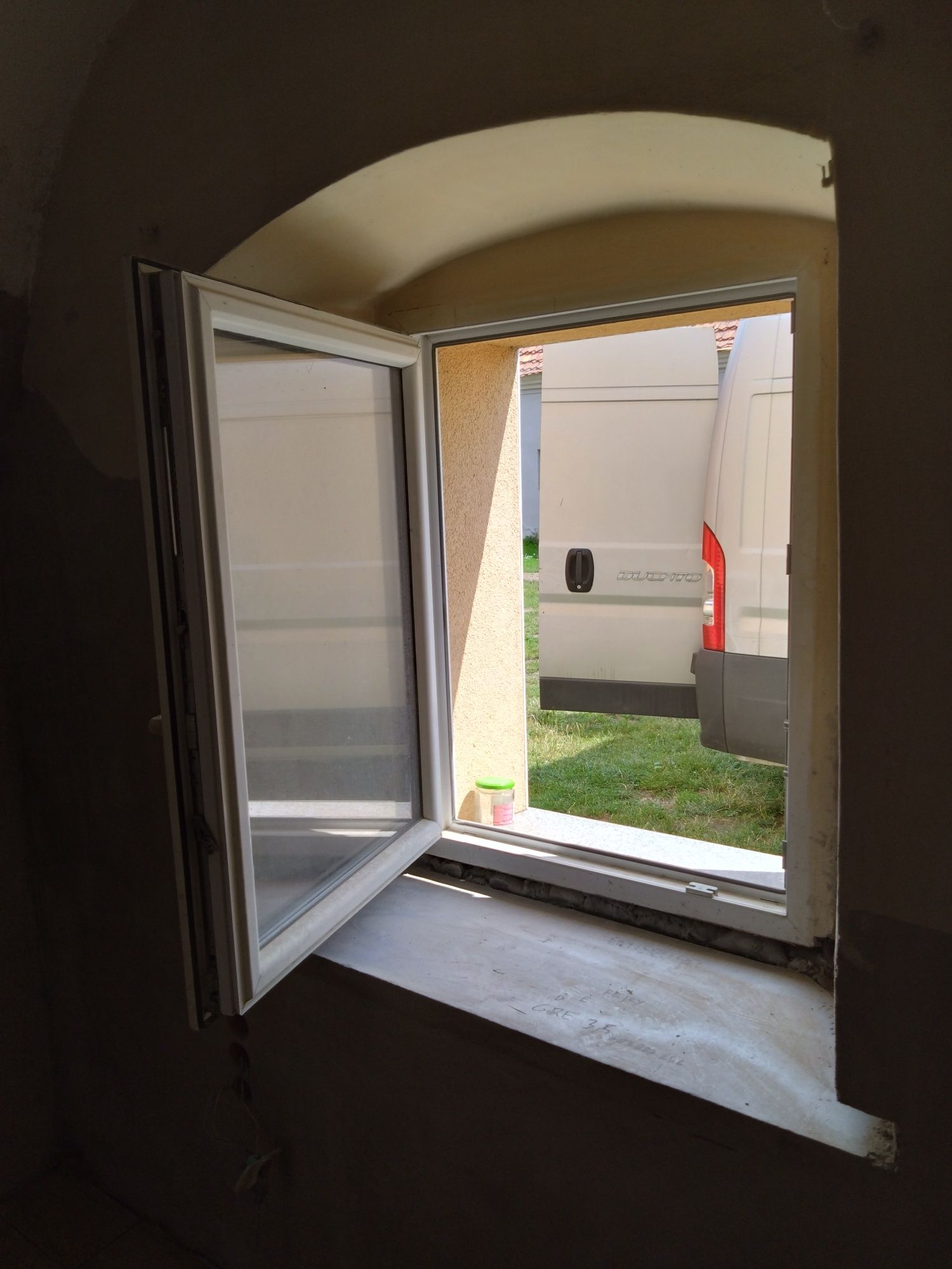 Okna pcv wym 109/83