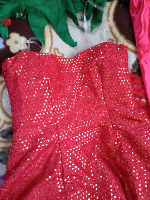 Костюм платье помидора помидорки ягоды ягодки клубнички