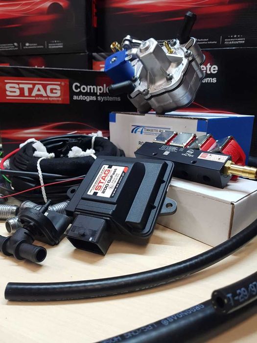 ГБО 4 покоління. Повний комплект. Балон, редуктор, форсунки, блок