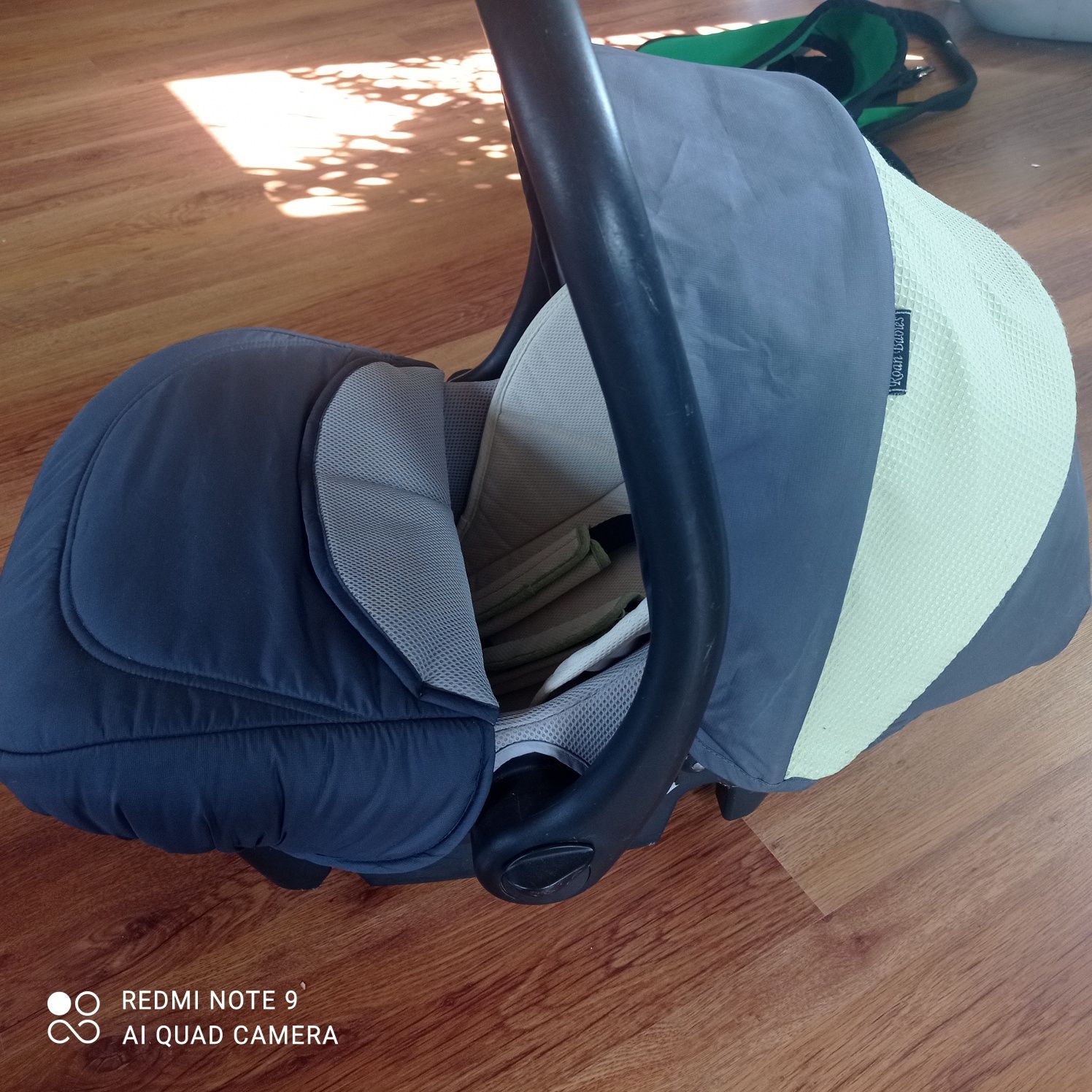 Nosidło, fotelik samochodowy dla dziecka