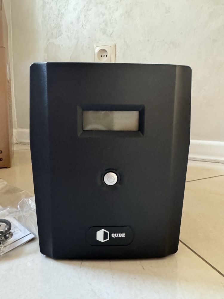ДБЖ Qube DG 1550VA/900W