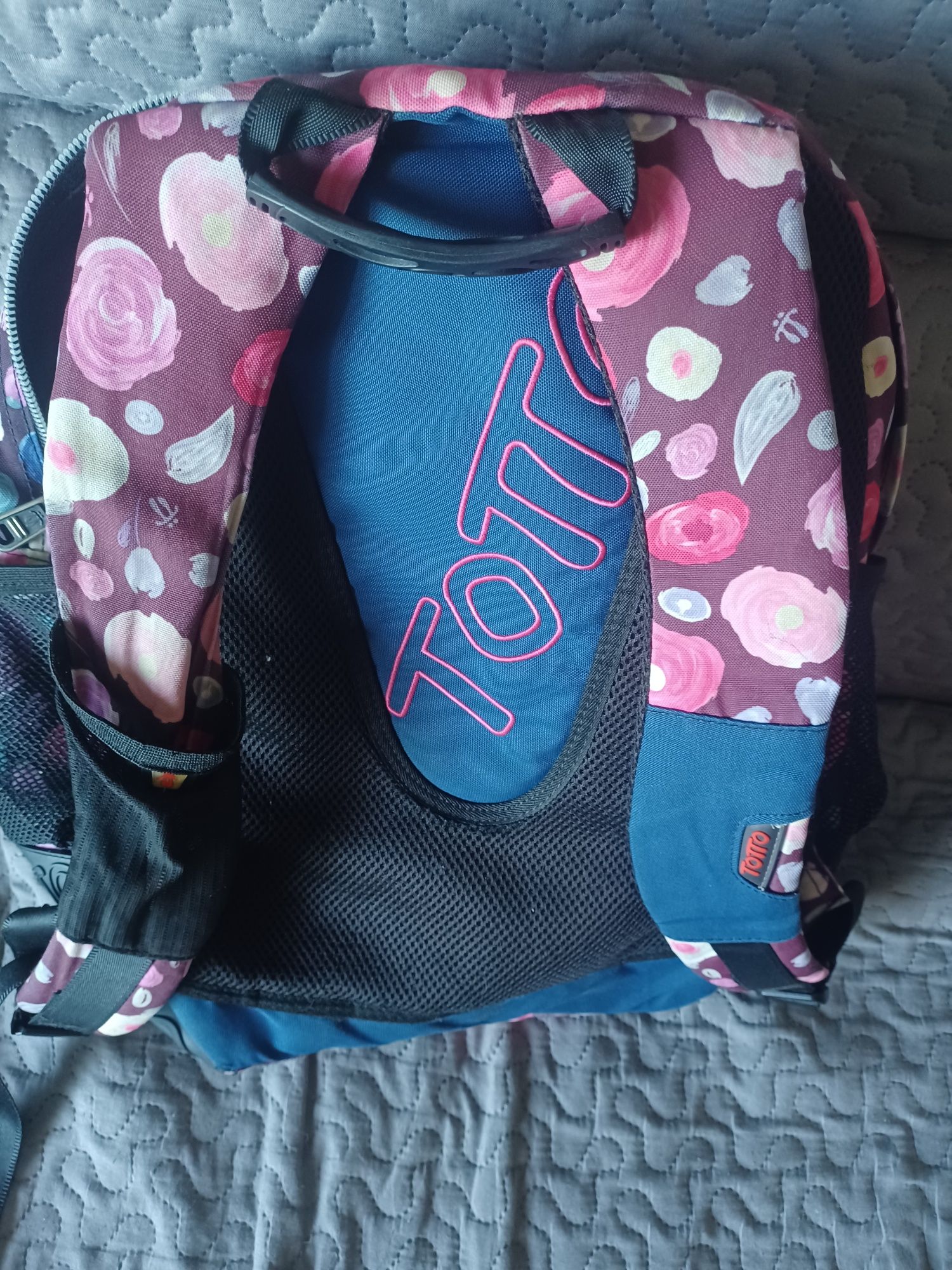 Mochila Totto para a escola