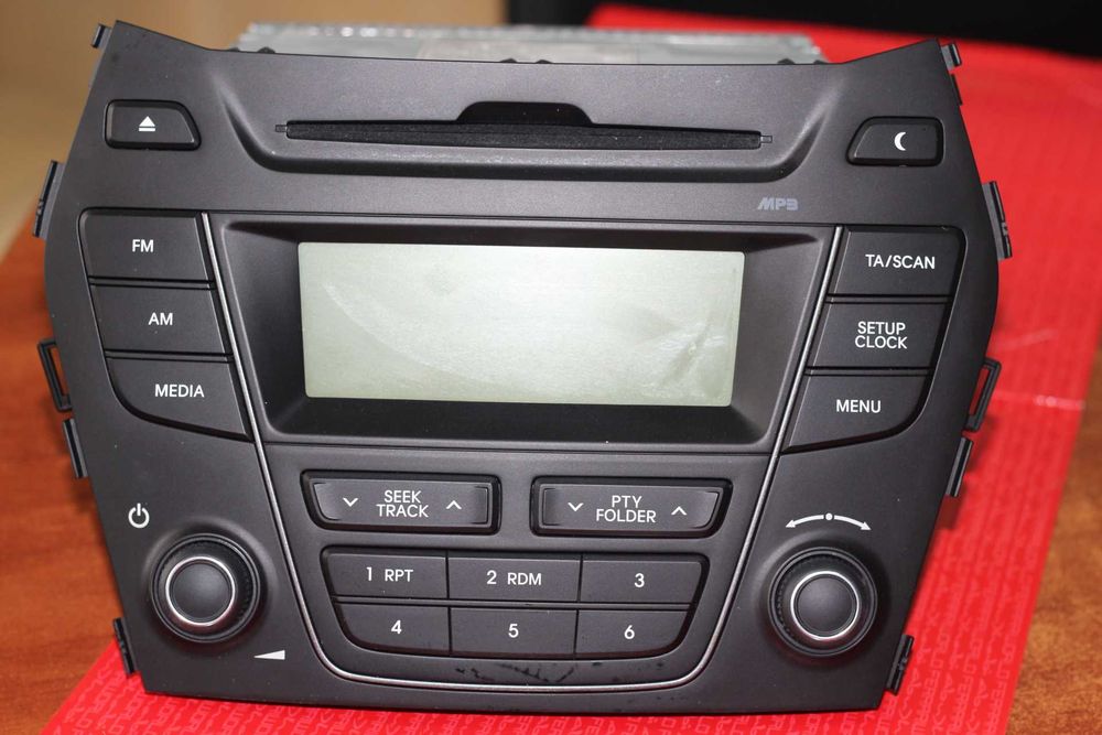 Оригинальная новая магнитола на HYUNDAI SANTA FE оригинал