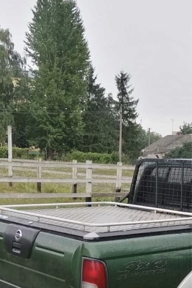 Разборка Nisan Navara Крышка d40,d22 двигатель YD 25 , коробка