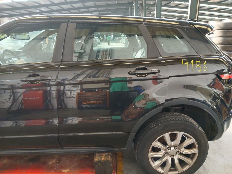 Porta trás esquerda LAND ROVER Range Rover Evoque (L538)