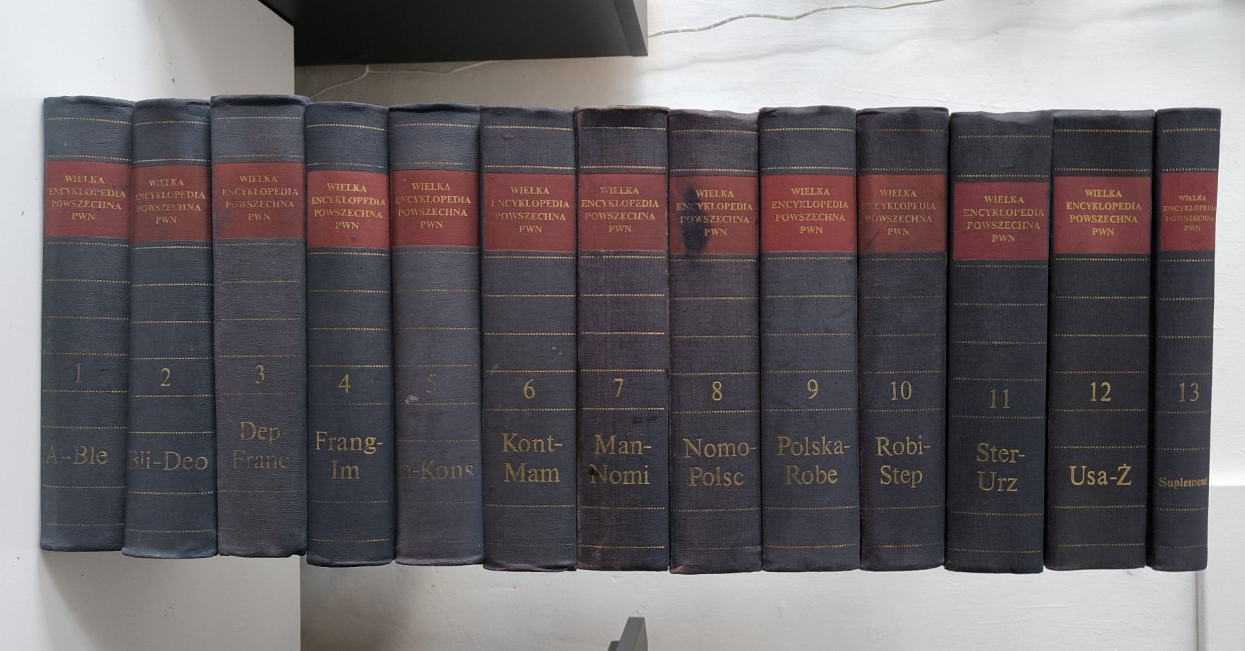 Wielka Encyklopedia Powszechna PWN 13 Tomów Komplet.