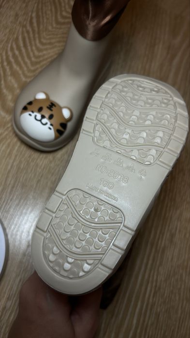 Гумові чоботи дитячі 27 розмір