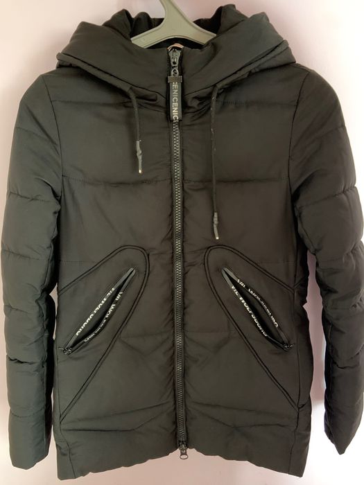 Зимова куртка жіноча