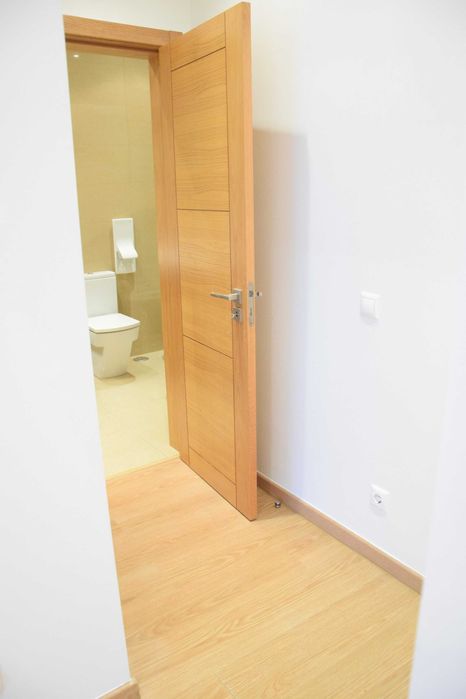 Apartamento T1 com 65m2 para alugar - Lisboa / Alvalade (Av.Brasil)