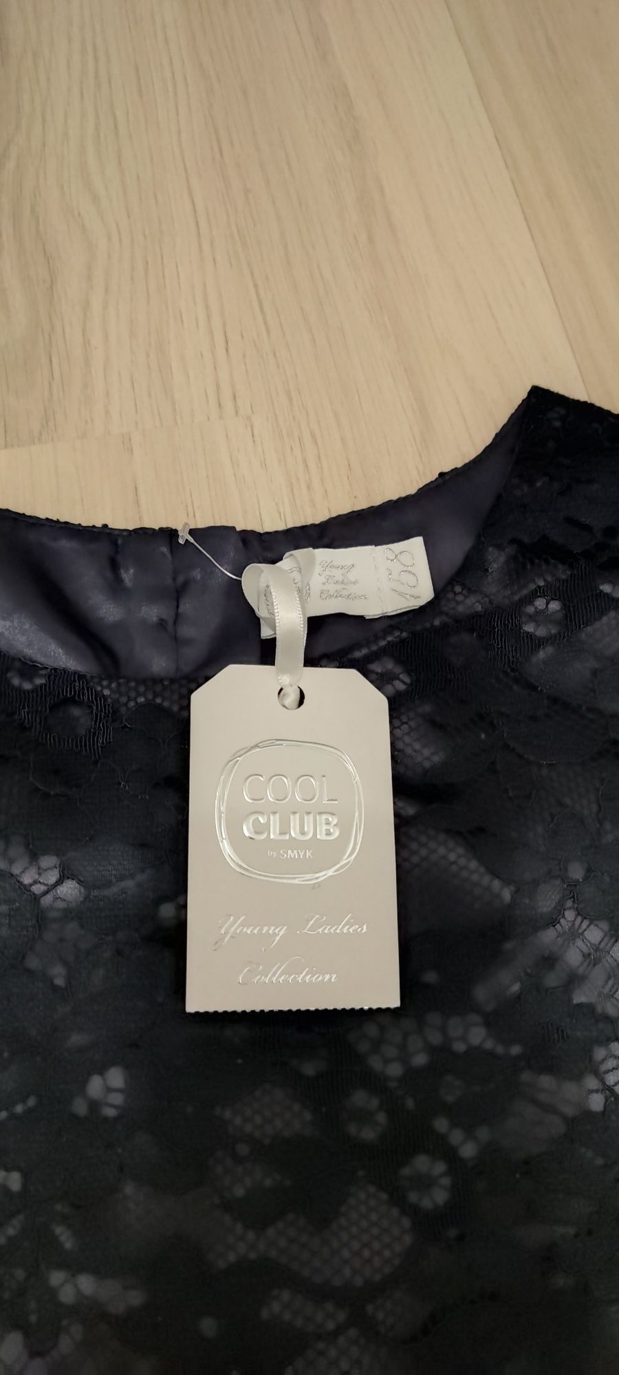 Nowa sukienka Cool Club koronka granat r. 158