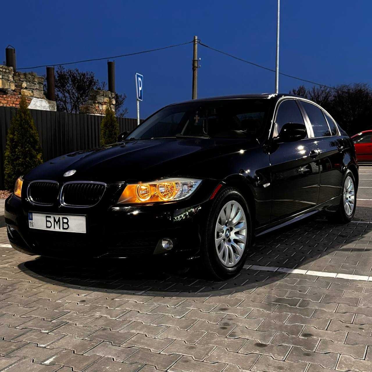 Продам BMW E90 (3 Серия 328i AT) 2009 3.0 Black RWD