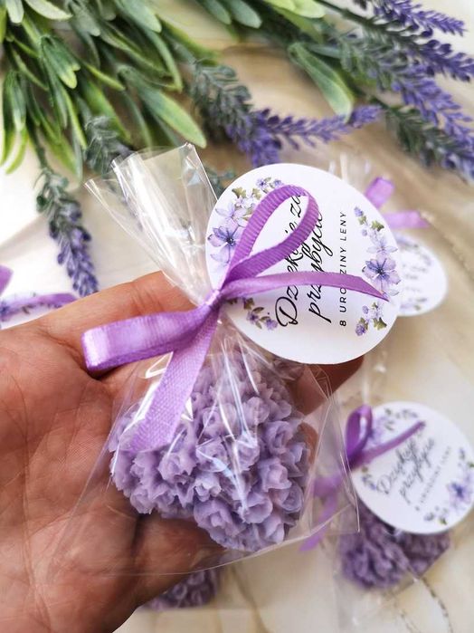 Mydełko prezent serce z róż różane podziękowanie upominek Dzień Mamy