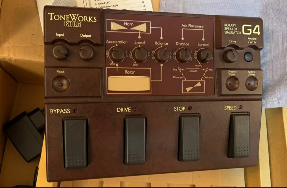 KORG G4 Leslie simulator